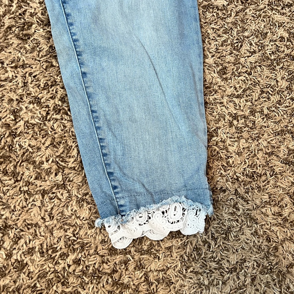 Lane Bryant Jean with lace detail Women’s Plus Size 26 - Picture 3 of 8